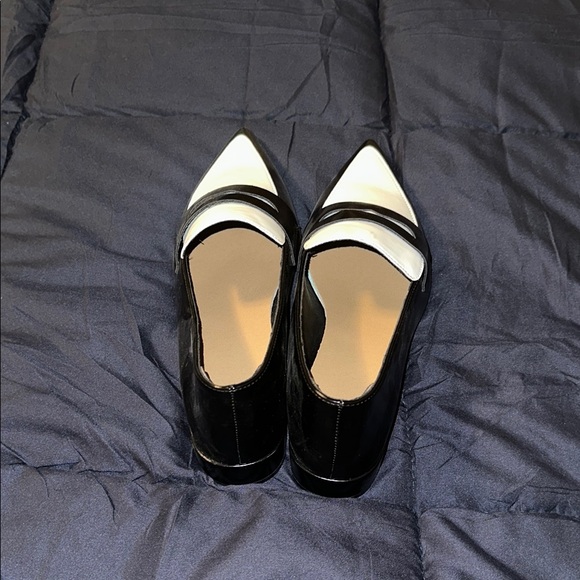 Elegant Black and White Women's Loafers.  NWOT.  SIZE 10.5 - Picture 4 of 5